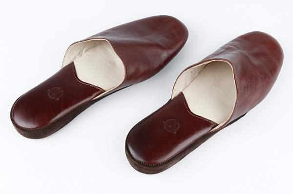 Кожаный дорожный набор-тапочки Chiarugi Chiarugi, Артикул: 97002 marr фото №1