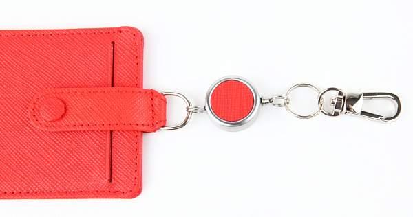 Бейдж для пропуска женский кожаный Petek 602.174.109 Petek, Артикул: 602.174.109 фото №1