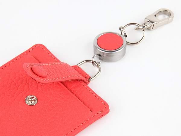 Бейдж для пропуска женский кожаный Petek 602.46D.64 Petek, Артикул: 602.46D.64 фото №1