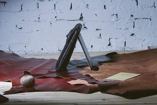 Кожаная сумка через плечо BRIALDI Toronto (Торонто) black BR00027HO Черный Brialdi, Артикул: BR00027HO фото №1