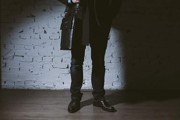 Кожаная сумка через плечо BRIALDI Toronto (Торонто) black BR00027HO Черный Brialdi, Артикул: BR00027HO фото №1