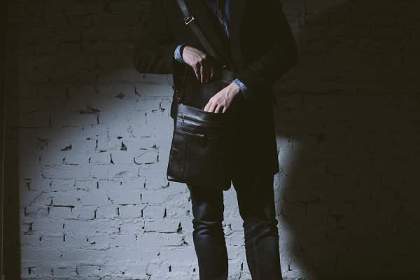 Кожаная сумка через плечо BRIALDI Toronto (Торонто) black BR00027HO Черный Brialdi, Артикул: BR00027HO фото №1