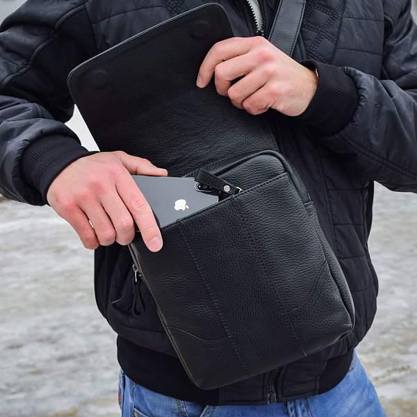 Кожаная сумка через плечо BRIALDI Venta (Вента) relief black BR31478US Черный Brialdi, Артикул: BR31478US фото №1