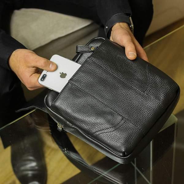 Кожаная сумка через плечо BRIALDI Venta (Вента) relief black BR31478US Черный Brialdi, Артикул: BR31478US фото №1