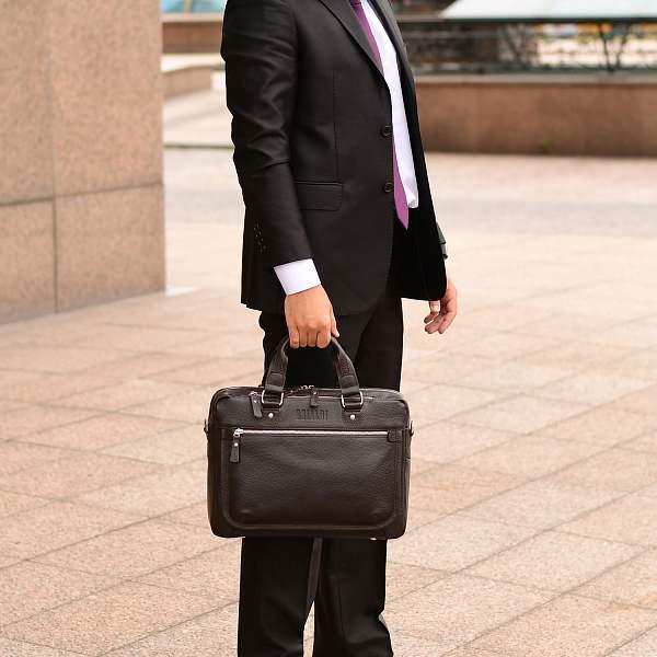 Деловая сумка BRIALDI York (Йорк) relief brown BR34104ZT Коричневый Brialdi, Артикул: BR34104ZT фото №1