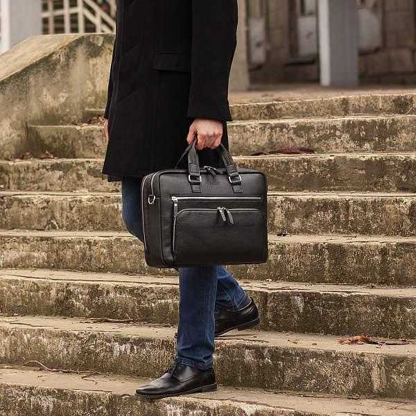 Мужская деловая сумка с 23 карманами и отделами BRIALDI Baltimore (Балтимор) relief black BR44548IQ Черный Brialdi, Артикул: BR44548IQ фото №1