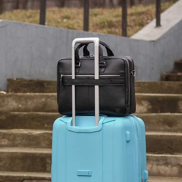 Мужская деловая сумка с 23 карманами и отделами BRIALDI Baltimore (Балтимор) relief black BR44548IQ Черный Brialdi, Артикул: BR44548IQ фото №1