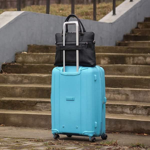 Мужская деловая сумка SLIM-формата для документов BRIALDI Hamilton (Гамильтон) relief black BR44550DR Черный Brialdi, Артикул: BR44550DR фото №1