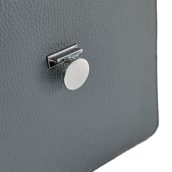 Классическая женская сумка среднего размера BRIALDI Agata (Агата) relief grey BR46858IS Серый Brialdi, Артикул: BR46858IS фото №1
