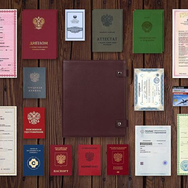 Большая папка с жестким каркасом для документов А4 BRIALDI Familydocs (документы всей семьи) relief cherry BR49475KA Бордовый Brialdi, Артикул: BR49475KA фото №1