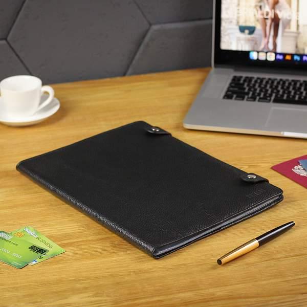 Папка для документов А4 мягкой формы BRIALDI Memory (Мемори) relief black BR49584EW Черный Brialdi, Артикул: BR49584EW фото №1