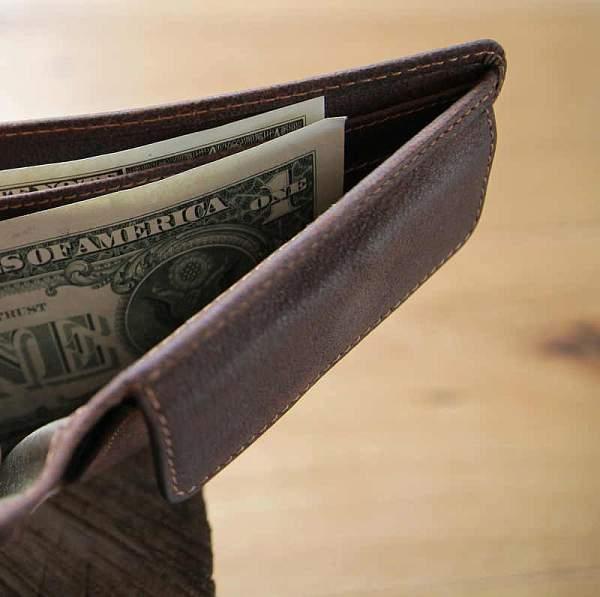 Бумажник KLONDIKE «John», натуральная кожа в темно-коричневом цвете, 11,5 х 9 см KD1005-01 KLONDIKE 1896, Артикул: KD1005-01 фото №1