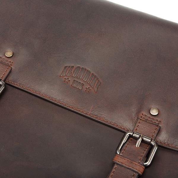 Сумка через плечо KLONDIKE DIGGER «Joe», натуральная кожа в темно-коричневом цвете, 28 x 32 x 8 см KD1050-03 KLONDIKE 1896, Артикул: KD1050-03 фото №1