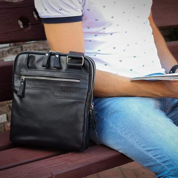 Вертикальная сумка через плечо BRIALDI Taller (Таллер) relief black BR34410TO Черный Brialdi, Артикул: BR34410TO фото №1