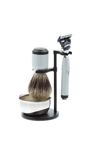Бритвенный набор IL Ceppo: станок, помазок, чаша, подставка, серебристо-черный матовый цвет SET-S112P3FT IL CEPPO, Артикул: SET-S112P3FT фото №1