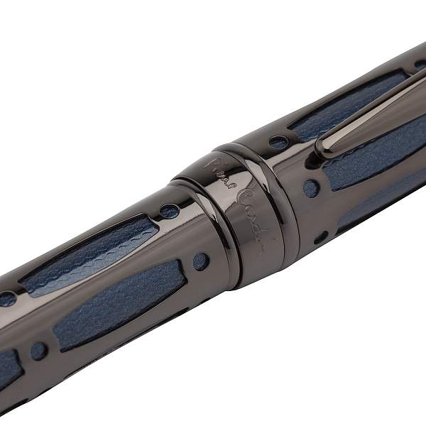 Ручка перьевая Pierre Cardin THE ONE. Цвет - черненая сталь и т.синий. Упаковка L PC1001FP-08 Pierre Cardin, Артикул: PC1001FP-08 фото №1