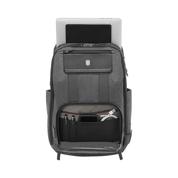 Рюкзак VICTORINOX Architecture Urban 2 Deluxe Backpack 15”, серый, полиэстер/кожа, 31x23x46 см, 23 л 611954 Victorinox, Артикул: 611954 фото №1