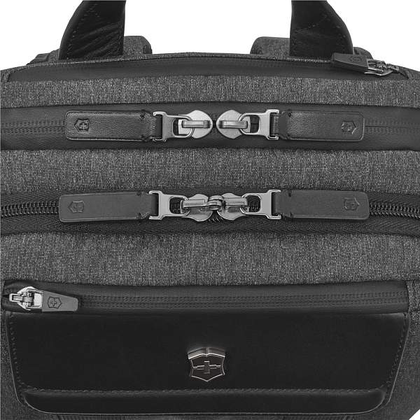Рюкзак VICTORINOX Architecture Urban 2 Deluxe Backpack 15”, серый, полиэстер/кожа, 31x23x46 см, 23 л 611954 Victorinox, Артикул: 611954 фото №1