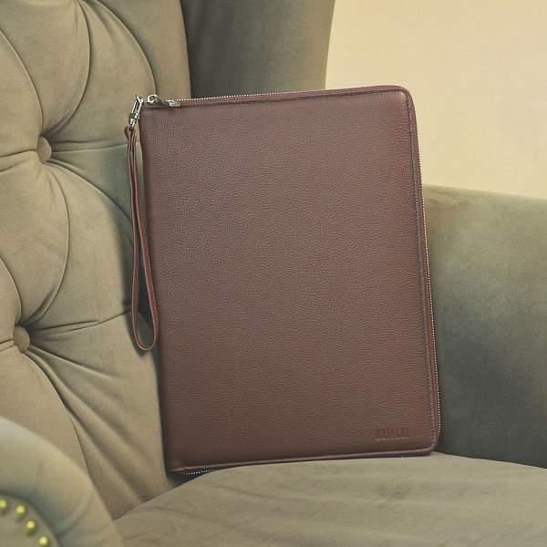 Папка для документов А4 с жесткой формой BRIALDI Mystory (Моя история) relief mauve BR53485SK Бордовый Brialdi, Артикул: BR53485SK фото №1