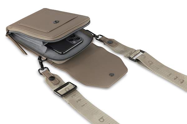 Сумка наплечная BUGATTI Almata, песочная, полиуретан, 11х4х19 см 49665354 BUGATTI, Артикул: 49665354 фото №1