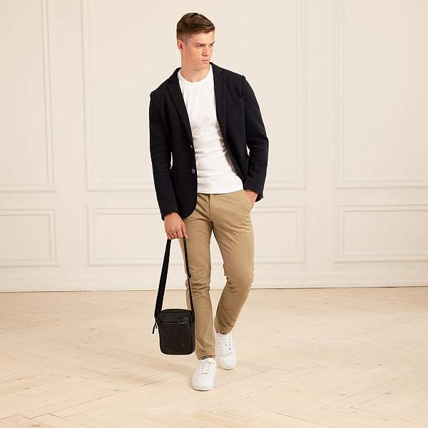 Сумка наплечная BUGATTI Blanc, чёрная, тарпаулин/полиэстер, 17х4,5х21 см 49660201 BUGATTI, Артикул: 49660201 фото №1