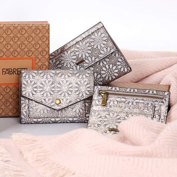 20121402MMTsnow-103 FABRETTI Визитница жен. нат. кожа Fabretti, Артикул: 20121402MMTsnow-103 фото №1