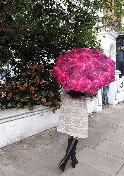 L346-2252 PhotoRoseRed (Красные розы) Зонт женский автомат Fulton Fulton, Артикул: L346-2252 PhotoRoseRed фото №1