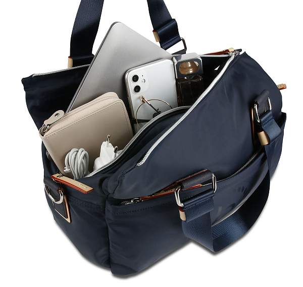 Сумка дорожная женская BUGATTI Lido, синяя, полиэстер, 33х13х30 см, 12 л 49361223 BUGATTI, Артикул: 49361223 фото №1