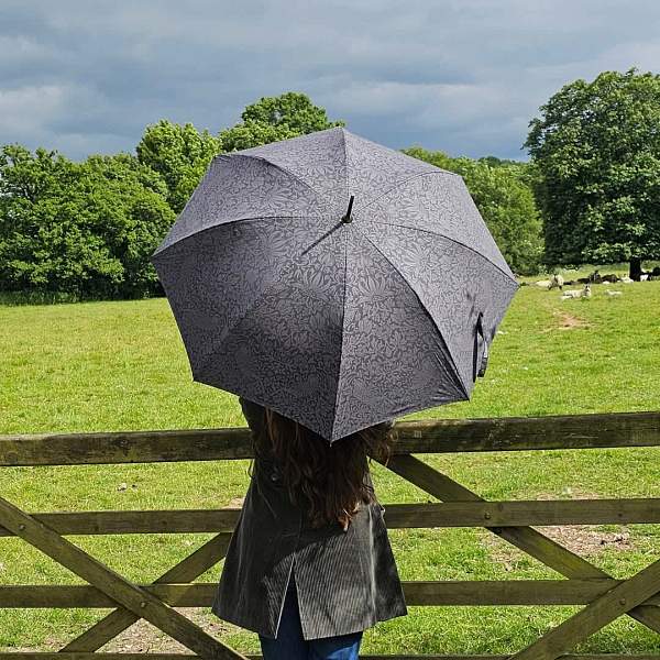 L936-4365 StrawberryThiefGraphite (Графит) Зонт женский Morris Co Fulton Fulton, Артикул: L936-4365 StrawberryThiefGraphite фото №1