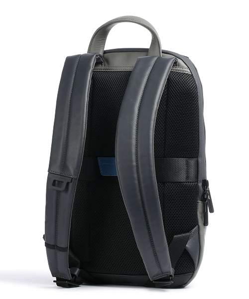Городской компактный кожаный рюкзак Piquadro Piquadro, Артикул: CA5608UB00/NGR фото №1