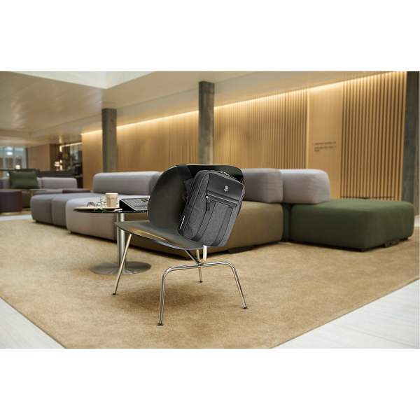 Сумка через плечо VICTORINOX Architecture Urban 2 Crossbody Bag,серый, полиэстер/кожа, 9x22x28 см,6л 612668 Victorinox, Артикул: 612668 фото №1