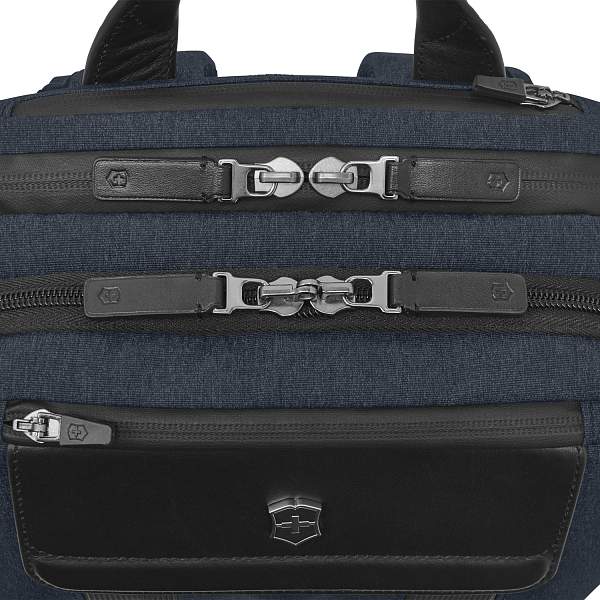 Рюкзак VICTORINOX Architecture Urban 2 Deluxe Backpack 15”, синий, полиэстер/кожа, 31x23x46 см, 23 л 612669 Victorinox, Артикул: 612669 фото №1