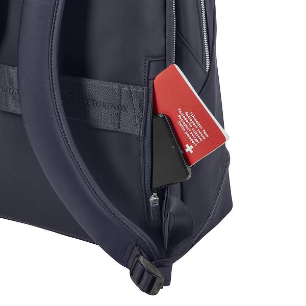 Рюкзак VICTORINOX Victoria Signature Deluxe Backpack, синий, нейлон/кожа, 32x18x39 см 612202 Victorinox, Артикул: 612202 фото №1
