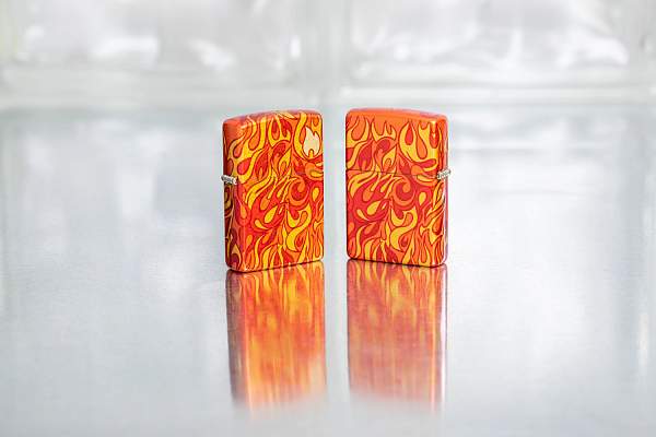 Зажигалка ZIPPO Fire с покрытием 540 Tumbled Brass, латунь/сталь, разноцветная, 38x13x57 мм 48981 Zippo, Артикул: 48981 фото №1