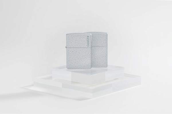 Зажигалка ZIPPO Classic с покрытием Glacier, латунь/сталь, белая, матовая, 38x13x57 мм 46020ZL Zippo, Артикул: 46020ZL фото №1