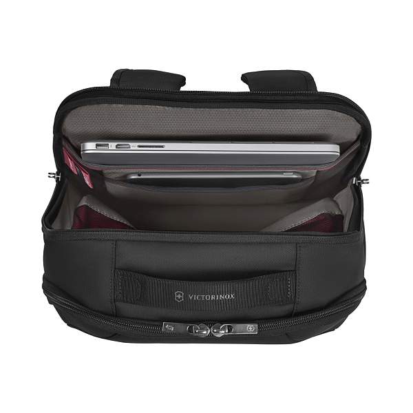 Рюкзак VICTORINOX Crosslight City Daypack, черный, RPET полиэстер, 32x18x46 см, 20 л 612422 Victorinox, Артикул: 612422 фото №1