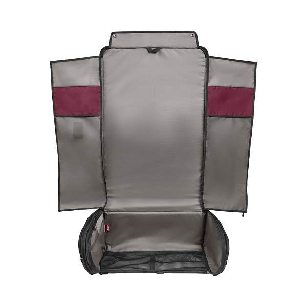 Портплед VICTORINOX Crosslight Garment Bag, черный, RPET полиэстер, 56x28x36 см, 45 л 612426 Victorinox, Артикул: 612426 фото №1
