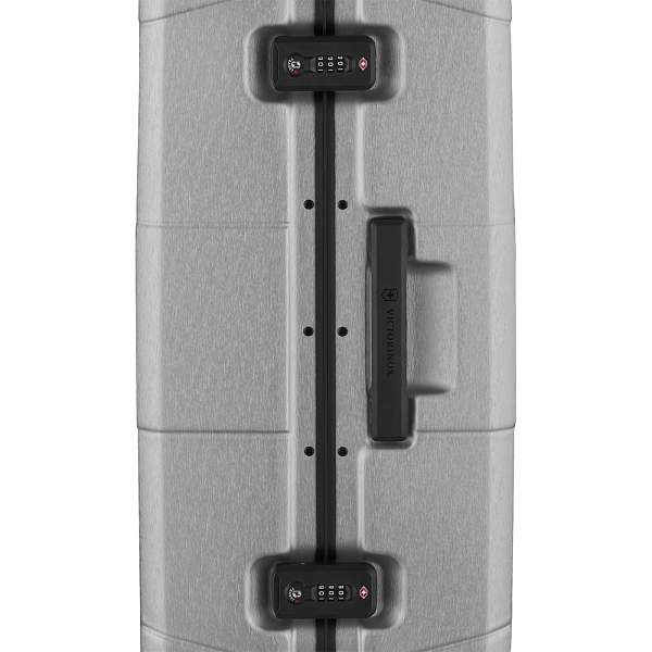 Чемодан VICTORINOX Lexicon Framed, серебристый, 100% поликарбонат Makrolon, 46x28x68 см, 72 л 610540 Victorinox, Артикул: 610540 фото №1