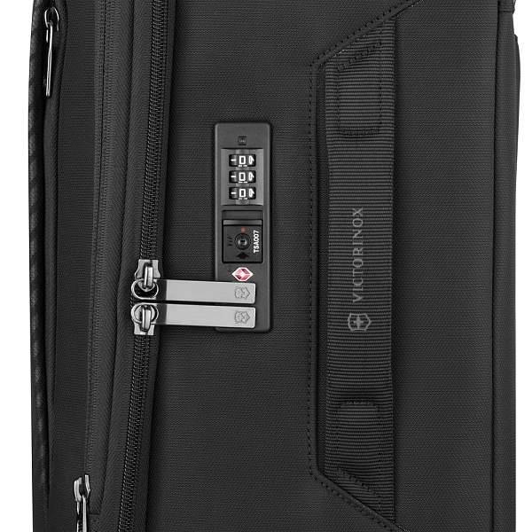Чемодан VICTORINOX Crosslight, чёрный, RPET полиэстер, 45x30x68 см, 74 л 612420 Victorinox, Артикул: 612420 фото №1