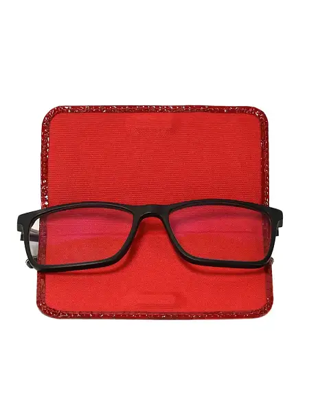 Футляр для очков женский кожаный Petek 22092.091.10 Petek, Артикул: 22092.091.10 фото №1