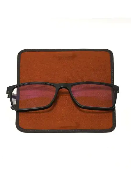 Футляр для очков кожаный Petek 22092.234.222 Petek, Артикул: 22092.234.222 фото №1