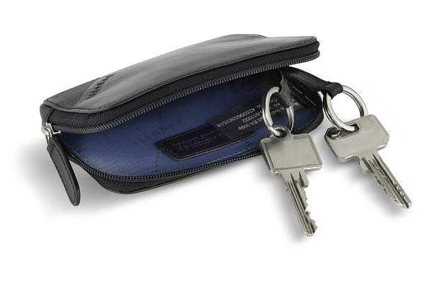 Ключница BUGATTI Nobile, чёрная, воловья кожа/полиэстер, 11,5х1,5х7 см 49125101 BUGATTI, Артикул: 49125101 фото №1