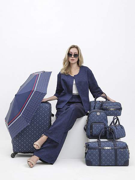 UFS0102-8 Зонт жен. Fabretti, автомат, 3 сложения, сатин Fabretti, Артикул: UFS0102-8 фото №1