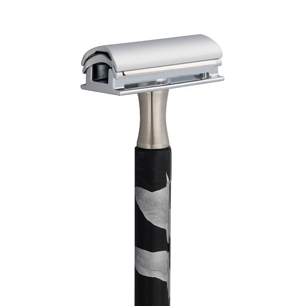 Станок для бритья Erbe с двумя лезвиями, цвет хром, ручка- силикон, цвет: серебряный/черный 6486 Erbe, Артикул: 6486 фото №1