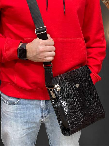 Мужская сумка NARVIN 9481-Anaconda Black на плечо из натуральной кожи Vasheron, Артикул: 9481-Anaconda Black фото №1