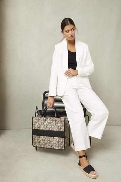 Сумка-тоут BUGATTI Elea, бежево-черный цвет, жаккард/воловья кожа/полиэстер 41 х 15 х 34,5 см 49435401 BUGATTI, Артикул: 49435401 фото №1