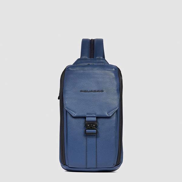 Рюкзак с одной лямкой Piquadro CA6616S135/BLU кожаный Piquadro, Артикул: CA6616S135/BLU фото №1