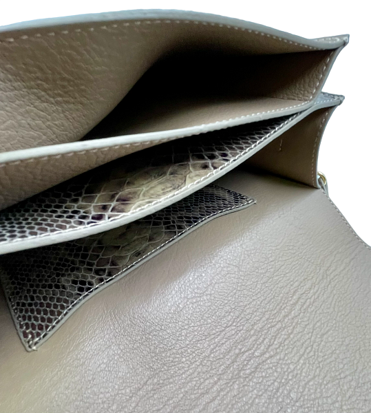 Сумка NARVIN из натуральной кожи на цепочке 9811-Piton Sand Vasheron, Артикул: 9811-Piton Sand фото №1