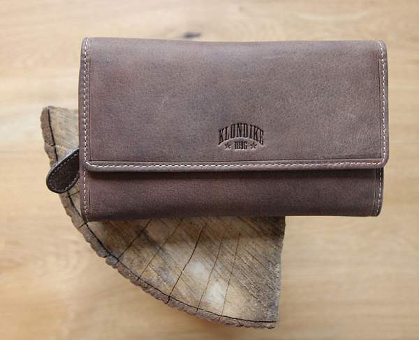 Кошелек женский KLONDIKE «Donna», натуральная кожа в светло-коричневом цвете, 18 х 10,5 х 3 см KD1031-02 KLONDIKE 1896, Артикул: KD1031-02 фото №1