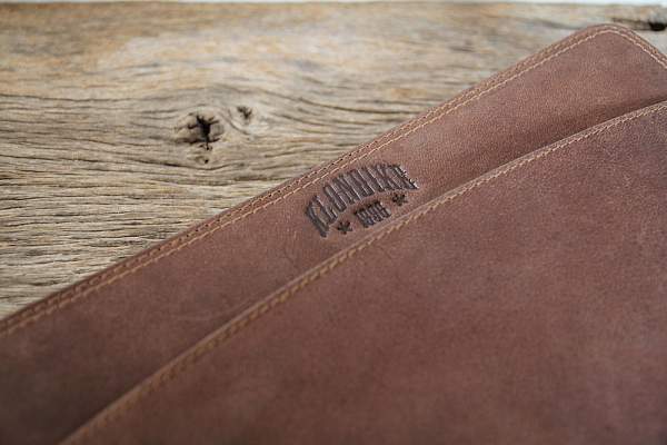 Папка для документов KLONDIKE «Bruce», натуральная кожа в светло-коричневом цвете,33 х 22,5 х 2,5 см KD1033-02 KLONDIKE 1896, Артикул: KD1033-02 фото №1